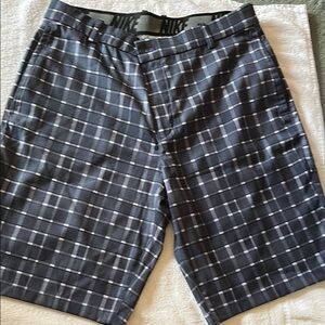 Nike Dri Fit Men's Plaid Golf Shorts Size 32 Medium Navy Blue White worn once
